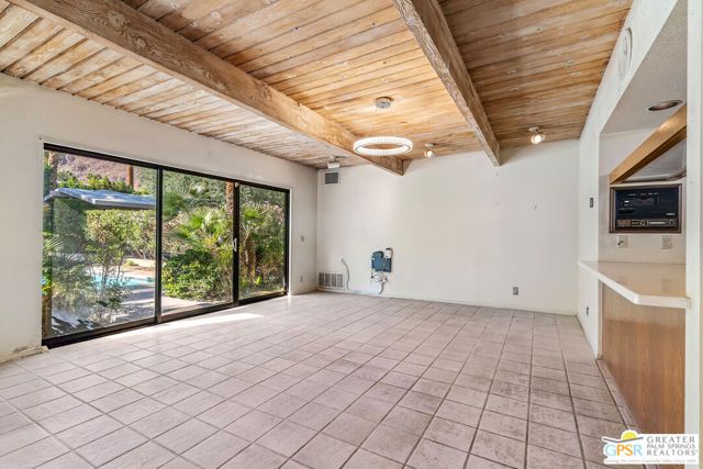 677 N Dry Falls Road, Palm Springs, CA 92262