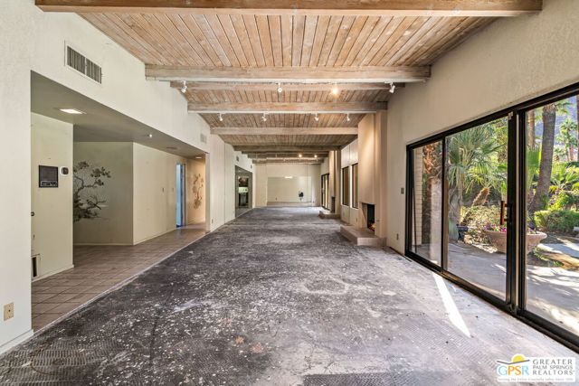 677 N Dry Falls Road, Palm Springs, CA 92262