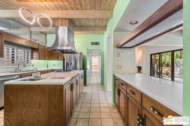 677 N Dry Falls Road, Palm Springs, CA 92262