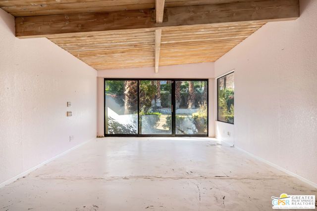 677 N Dry Falls Road, Palm Springs, CA 92262