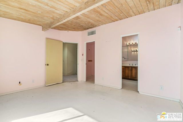 677 N Dry Falls Road, Palm Springs, CA 92262