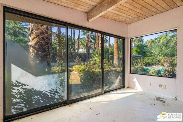 677 N Dry Falls Road, Palm Springs, CA 92262