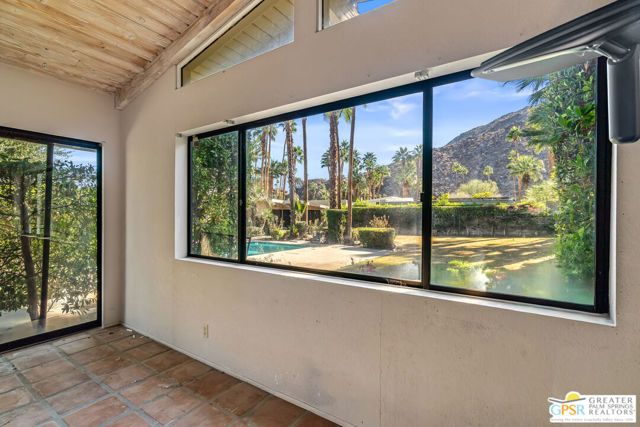 677 N Dry Falls Road, Palm Springs, CA 92262