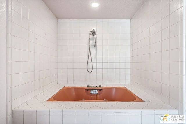 677 N Dry Falls Road, Palm Springs, CA 92262