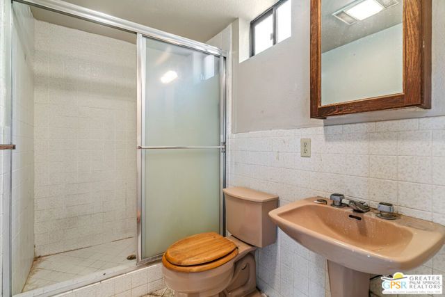 677 N Dry Falls Road, Palm Springs, CA 92262