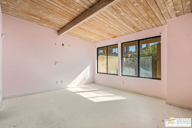 677 N Dry Falls Road, Palm Springs, CA 92262