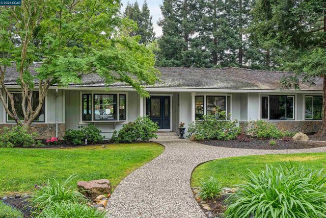 2348 Holly Oak Dr, Danville, CA 94506