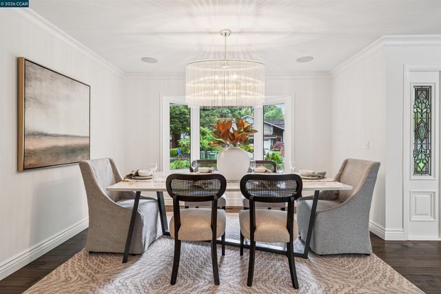 2348 Holly Oak Dr, Danville, CA 94506
