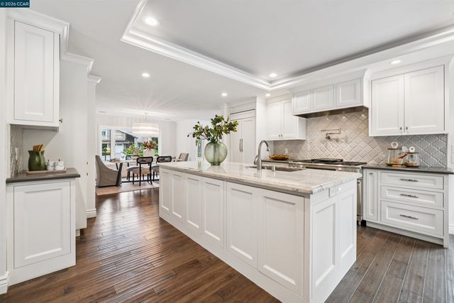 2348 Holly Oak Dr, Danville, CA 94506