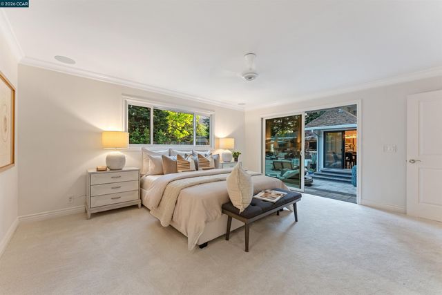 2348 Holly Oak Dr, Danville, CA 94506