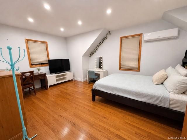 121 Ocean Avenue, Massapequa, NY 11758