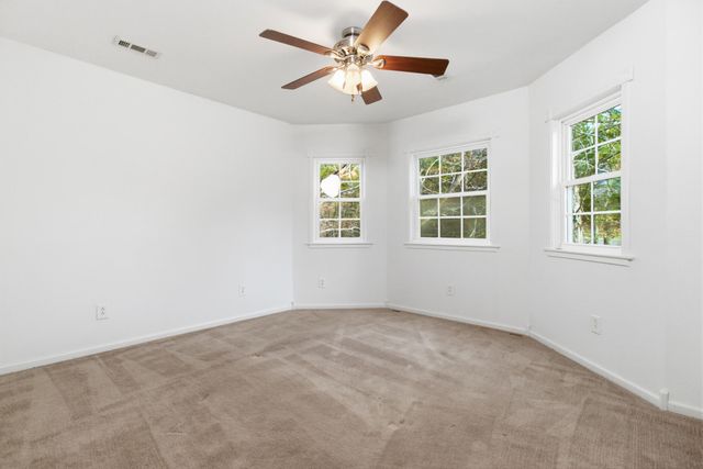 755 Everest Road, Galena, MO 65656