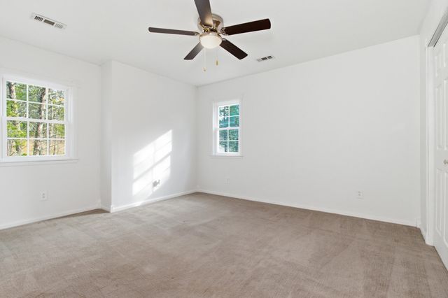 755 Everest Road, Galena, MO 65656