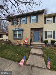 21 BLACKHAWK CT, Medford, NJ 08055