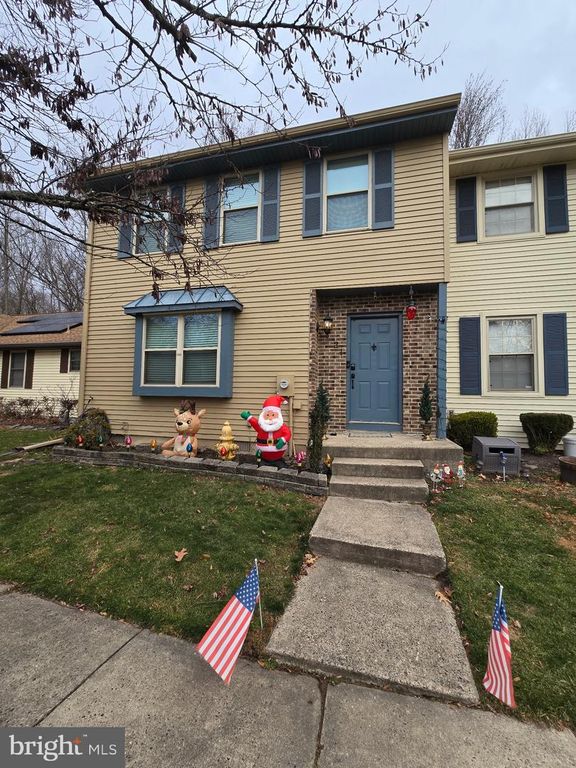 21 BLACKHAWK CT, Medford, NJ 08055