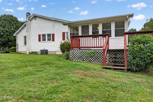31198 Nova Drive, Damascus, VA 24236