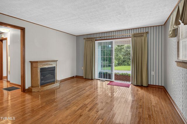 31198 Nova Drive, Damascus, VA 24236