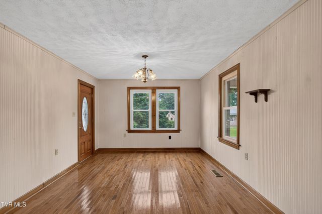31198 Nova Drive, Damascus, VA 24236