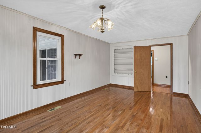 31198 Nova Drive, Damascus, VA 24236