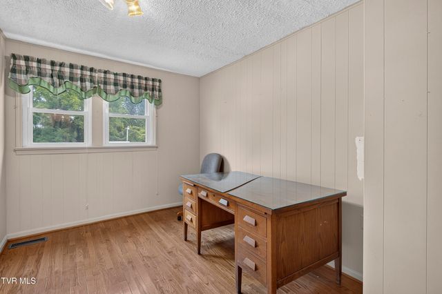 31198 Nova Drive, Damascus, VA 24236