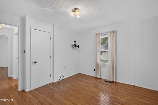 31198 Nova Drive, Damascus, VA 24236