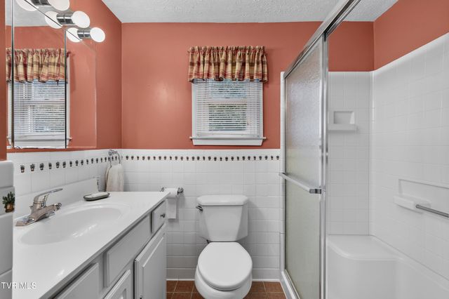31198 Nova Drive, Damascus, VA 24236