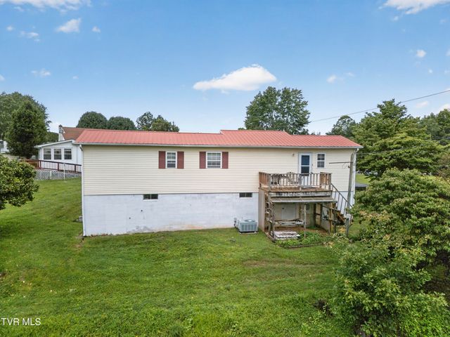 31198 Nova Drive, Damascus, VA 24236