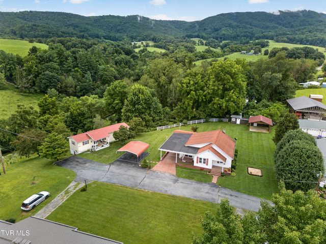 31198 Nova Drive, Damascus, VA 24236