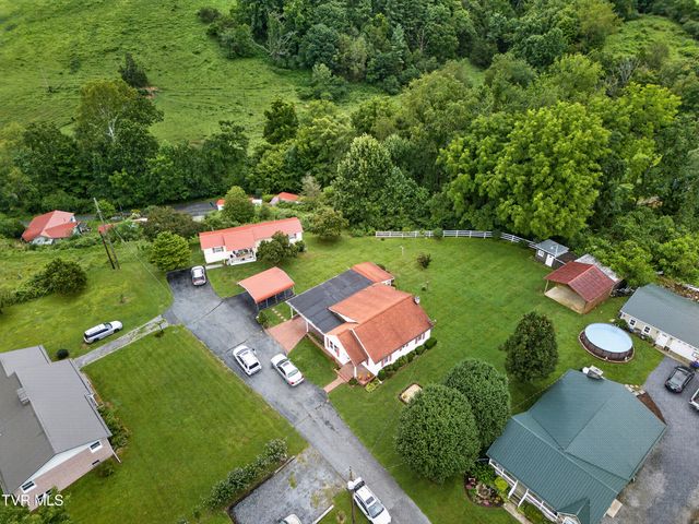 31198 Nova Drive, Damascus, VA 24236