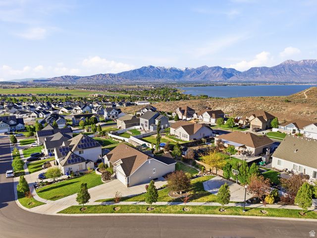 1664 S LANDROCK DR, Saratoga Springs, UT 84045