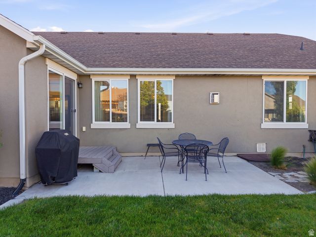 1664 S LANDROCK DR, Saratoga Springs, UT 84045