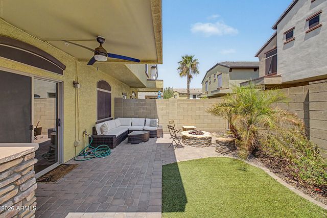 2725 E MINE CREEK Road 1072, Phoenix, AZ 85024