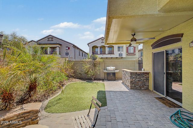 2725 E MINE CREEK Road 1072, Phoenix, AZ 85024