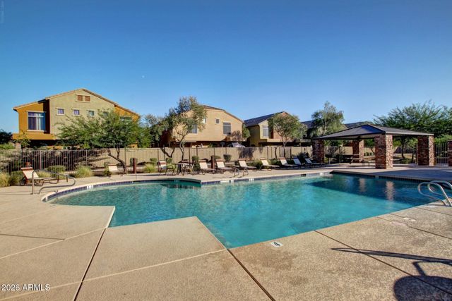 2725 E MINE CREEK Road 1072, Phoenix, AZ 85024