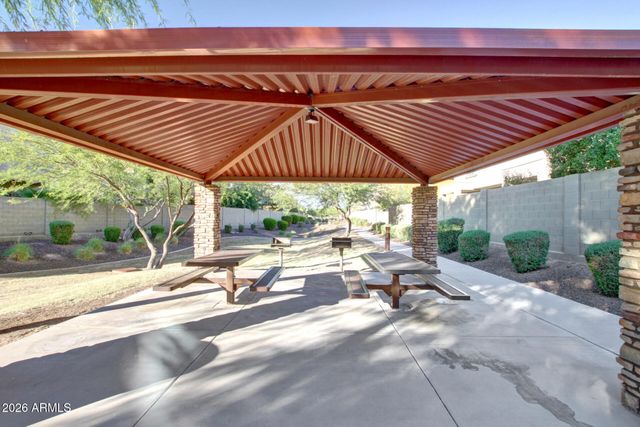 2725 E MINE CREEK Road 1072, Phoenix, AZ 85024