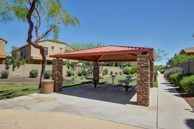 2725 E MINE CREEK Road 1072, Phoenix, AZ 85024