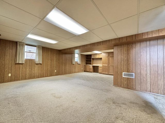 5361 Pierce Street, Merrillville, IN 46410