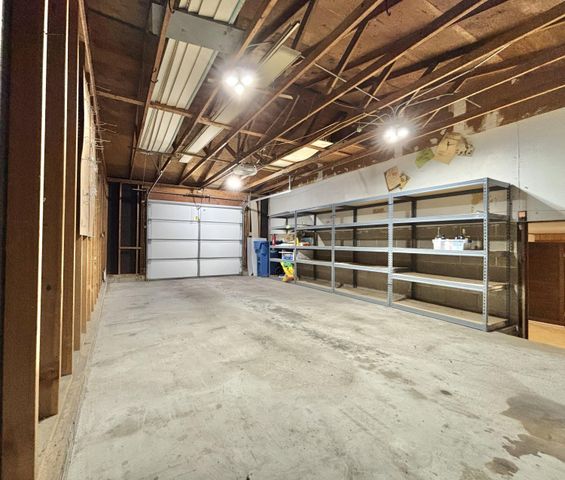 5361 Pierce Street, Merrillville, IN 46410