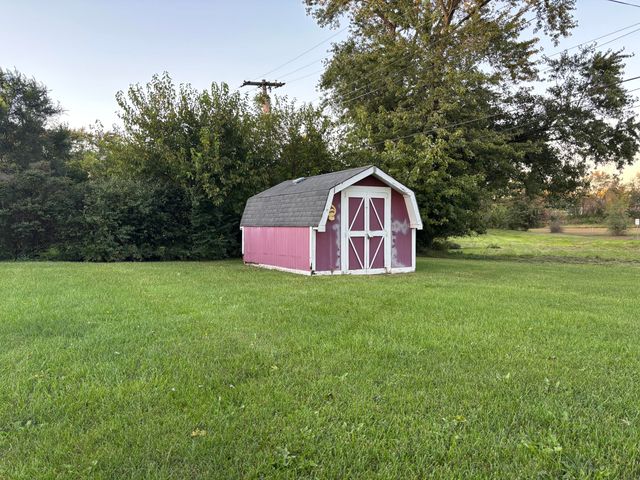 5361 Pierce Street, Merrillville, IN 46410