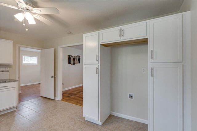 1303 E Sherry Drive, Rossville, GA 30741