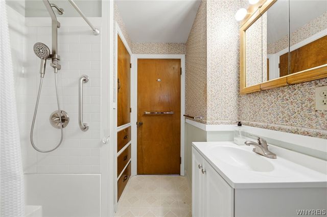 2967 Schoolview Road, Eden, NY 14057