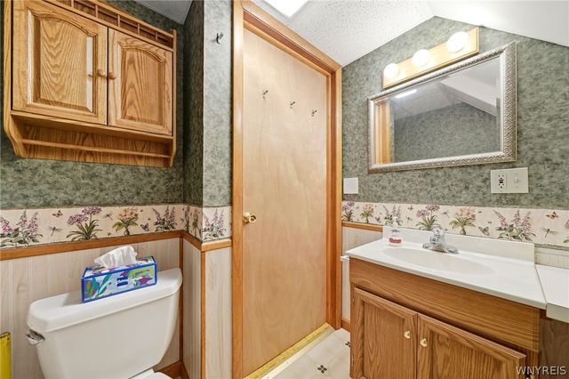 2967 Schoolview Road, Eden, NY 14057
