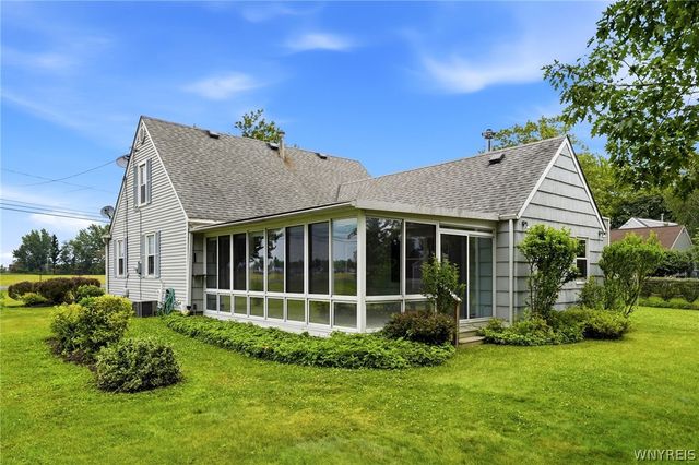 2967 Schoolview Road, Eden, NY 14057