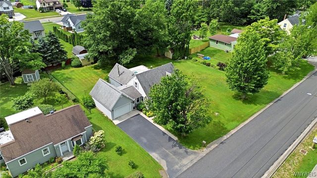 2967 Schoolview Road, Eden, NY 14057