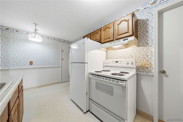 2967 Schoolview Road, Eden, NY 14057