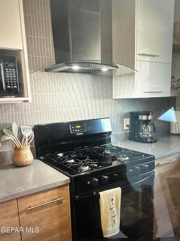 1202 CAPER Road, El Paso, TX 79925