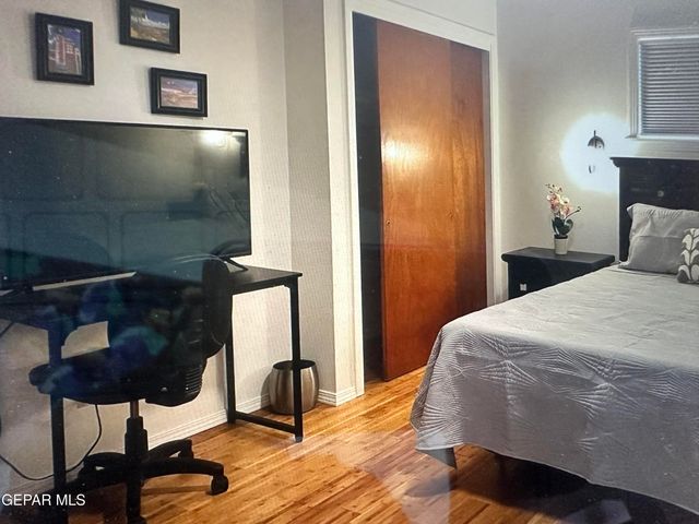 1202 CAPER Road, El Paso, TX 79925