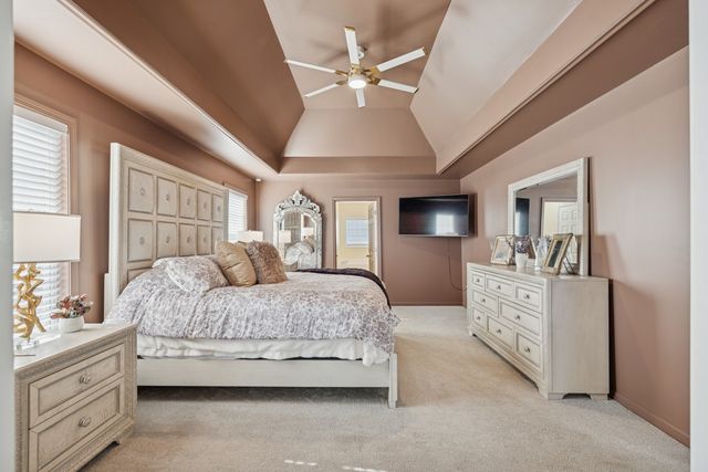 533 Bradford Dr, Gallatin, TN 37066