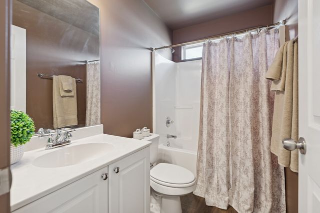 533 Bradford Dr, Gallatin, TN 37066