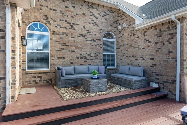 533 Bradford Dr, Gallatin, TN 37066